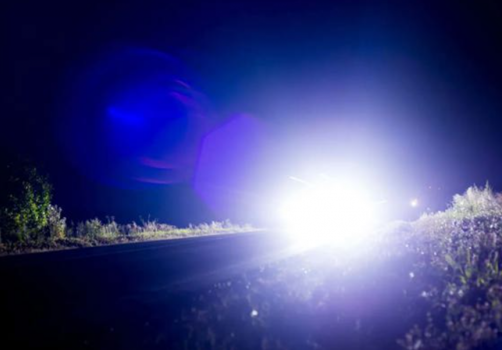 Headlight Glare in the UK: What’s Being Done and How Drivers Can Reduce It